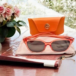 Tory Burch Rose-Tinted Pink Sunglasses w/a Tan Tory Burch Dust Bag & Case (EUC)